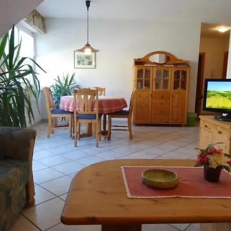 Apartamento Gesamte In By Interhome *